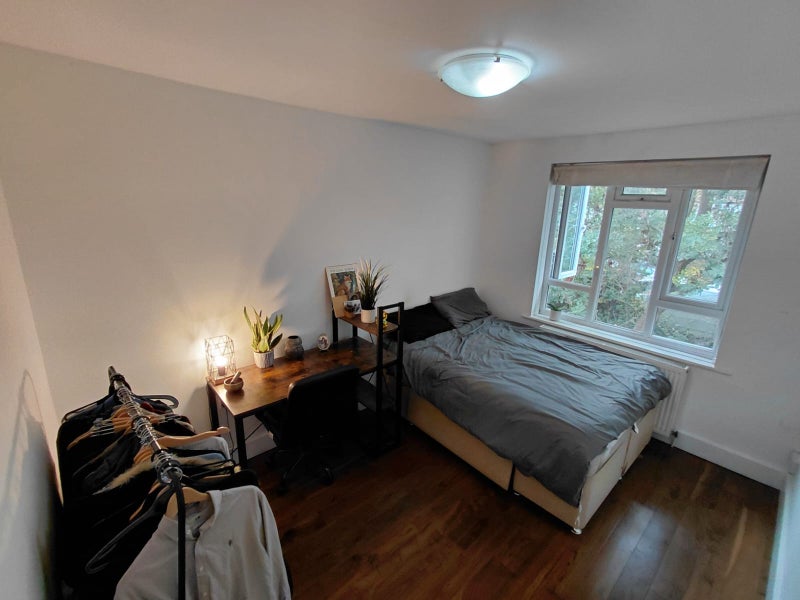 Photo 1: Double room