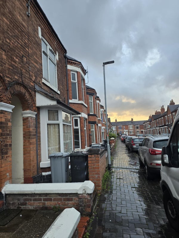 Photo 1: Street