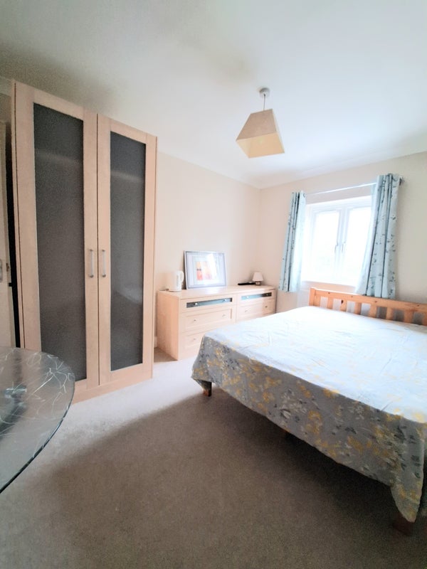 Photo 1: Double room 