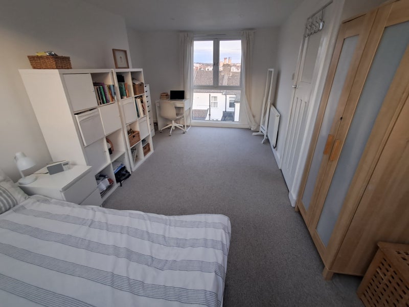 Photo 1: Bedroom - Photo 1