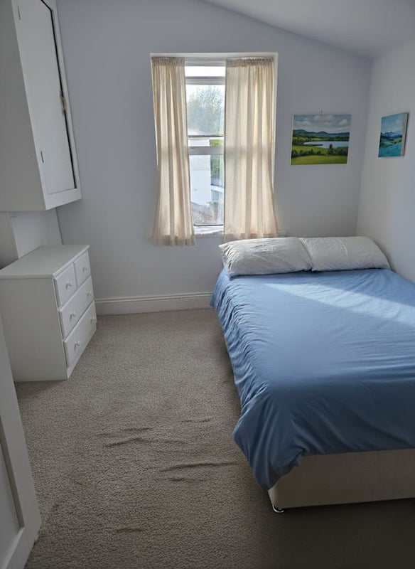 Photo 1: Room 3