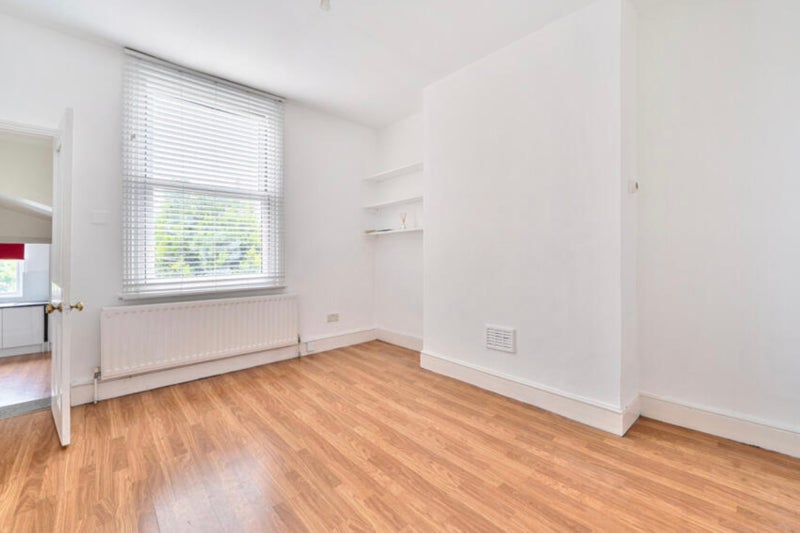 Photo 1: Living room