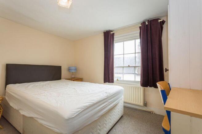 Photo 1: Room 2