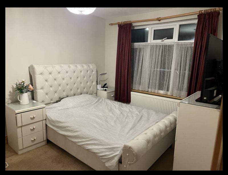 Photo 1: Double Room
