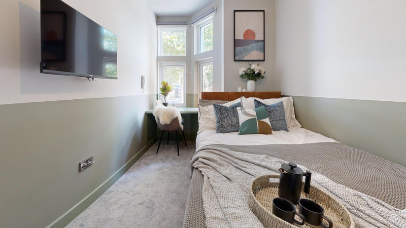 Photo 1: Room A