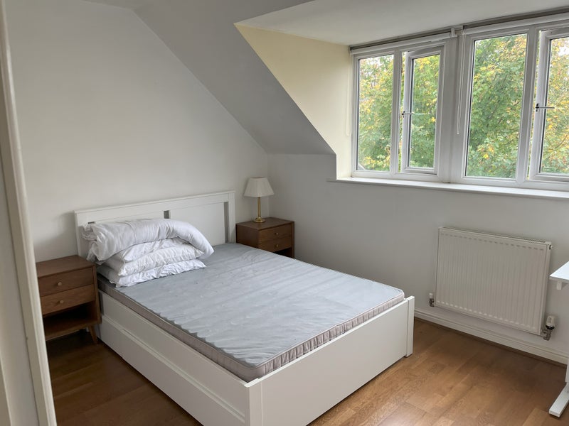 Photo 1: Room