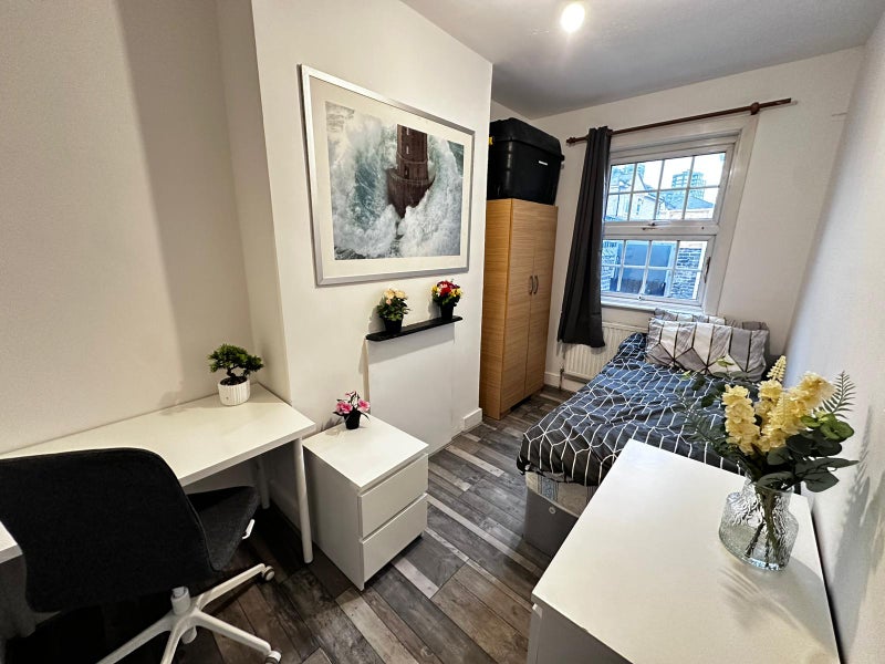 '4 Beautiful Single Rooms ' Room to Rent from SpareRoom
