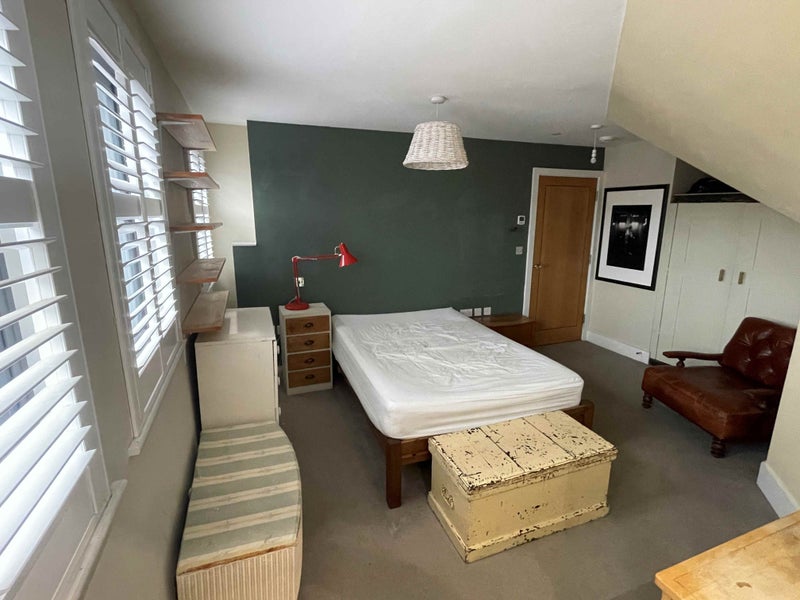Photo 1: Double Room