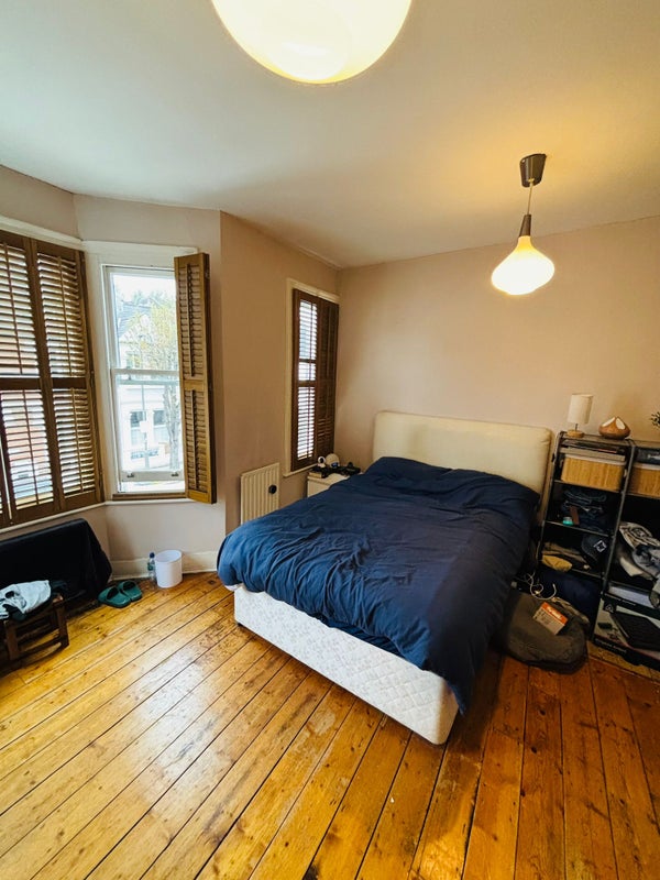 Photo 1: Nov - £1060