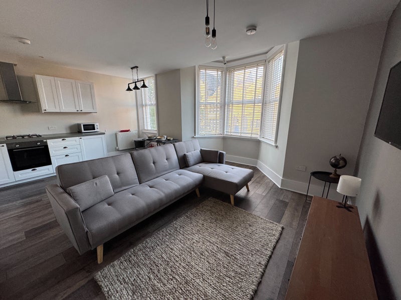Photo 1: Living Area