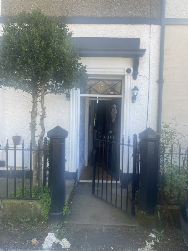 Photo 1: Entrance