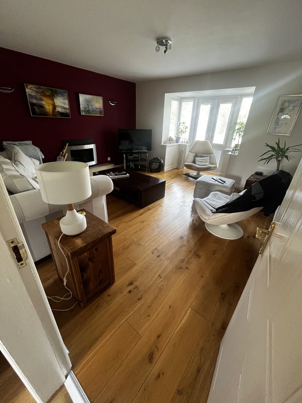 Photo 1: Living room