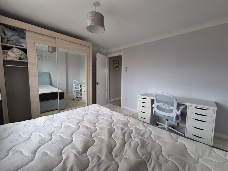 Photo 1: Double room