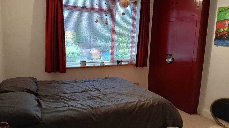 Photo 1: Double bed plus wardrobe window double glazed overlooking Sanderstead Plantation