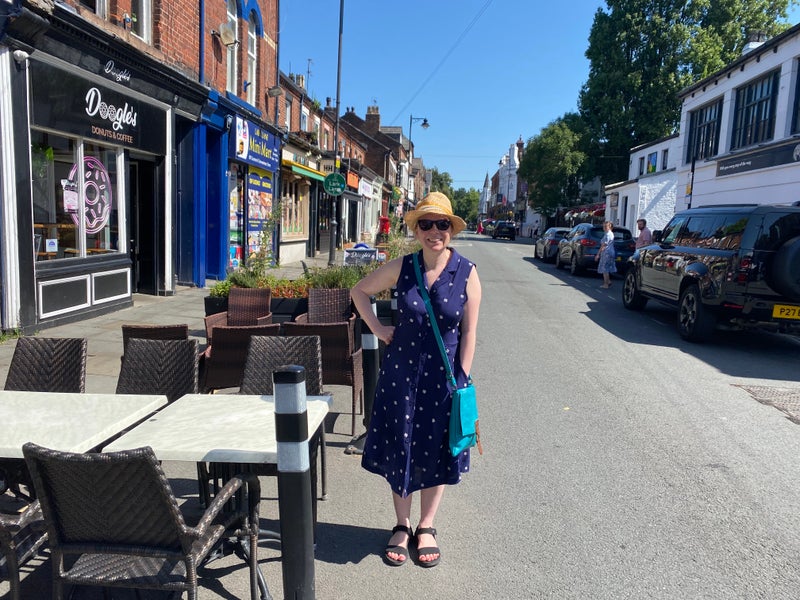 Photo 1: Lark lane