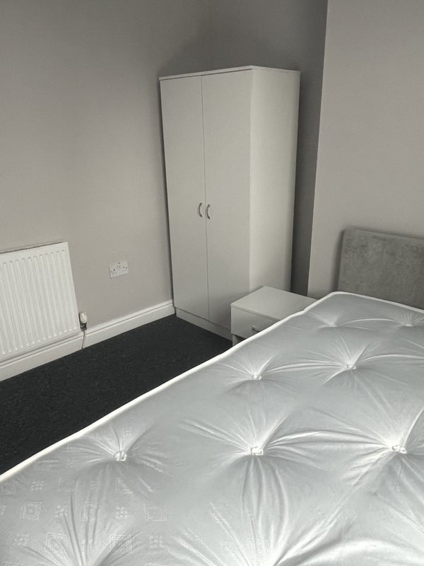 Photo 1: New bed and furnishings.