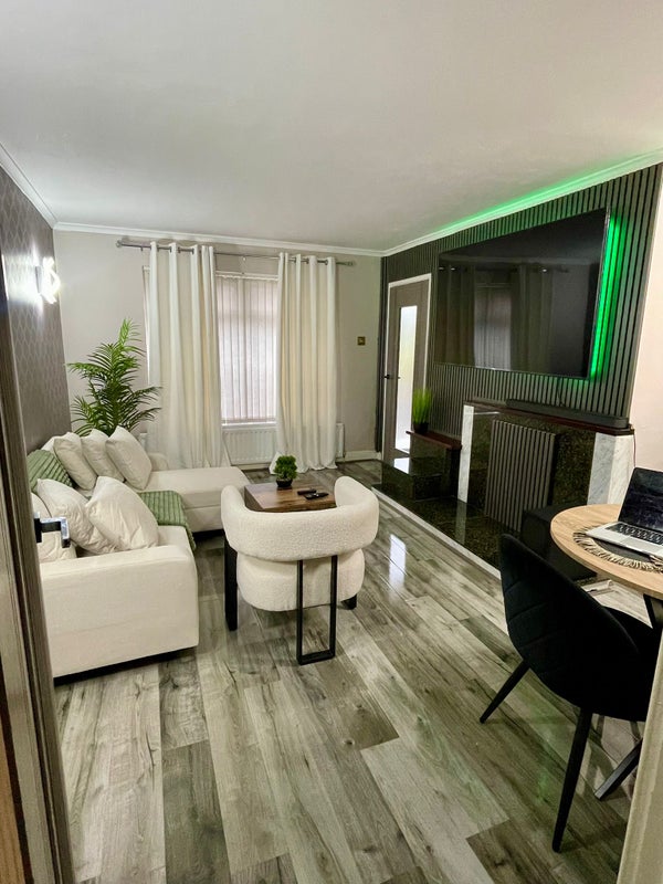 Photo 1: Living room