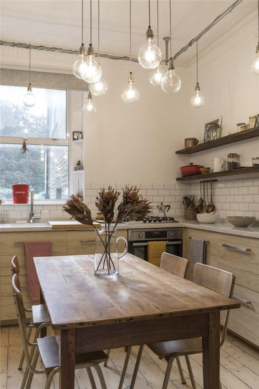Photo 1: Kitchen
