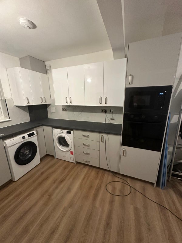 Photo 1: New Kitchen