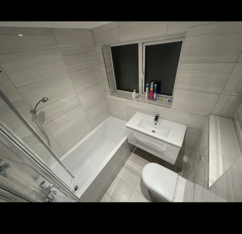 Photo 1: Bathroom