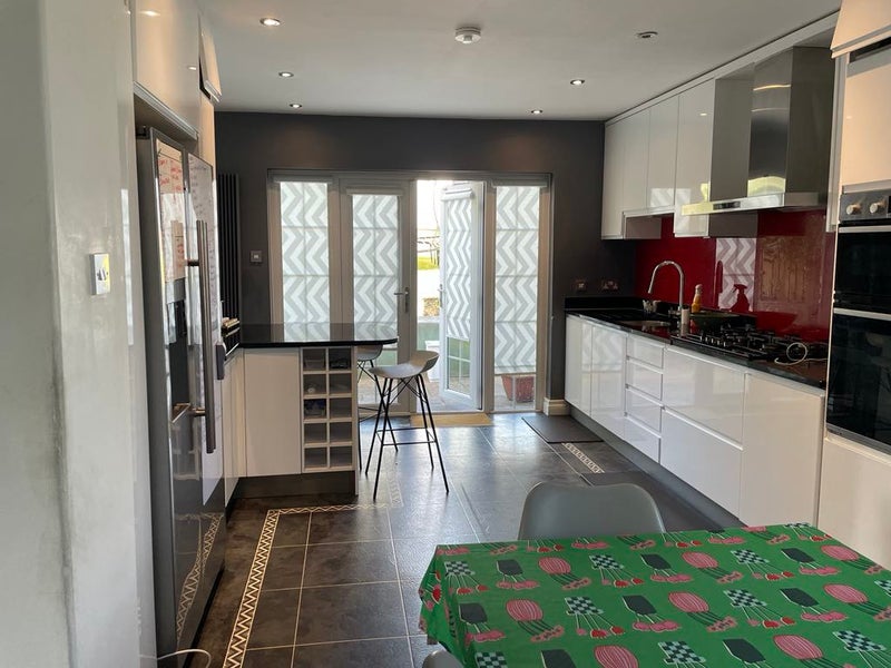Photo 1: Kitchen