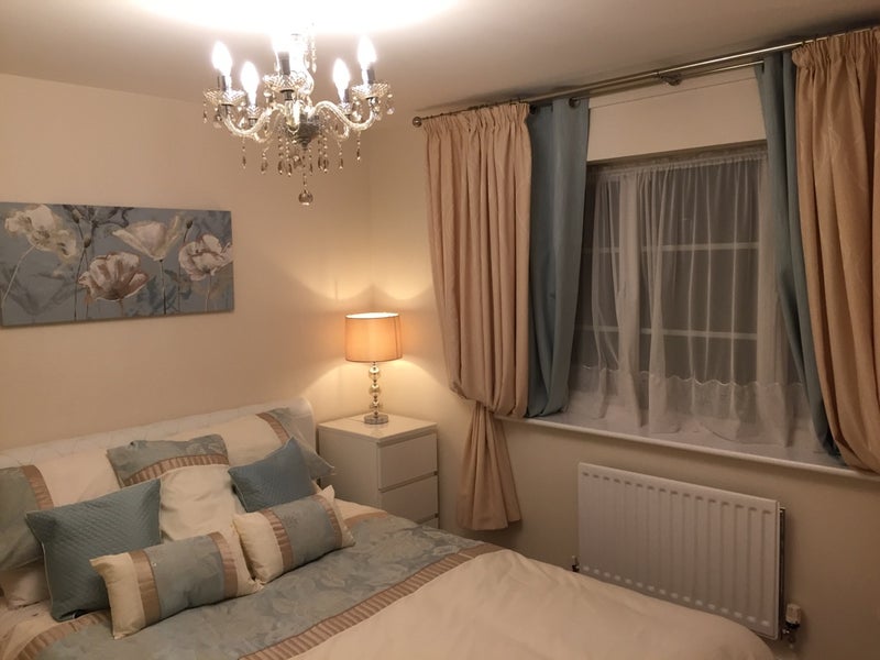 Photo 1: EN-SUITE ROOM