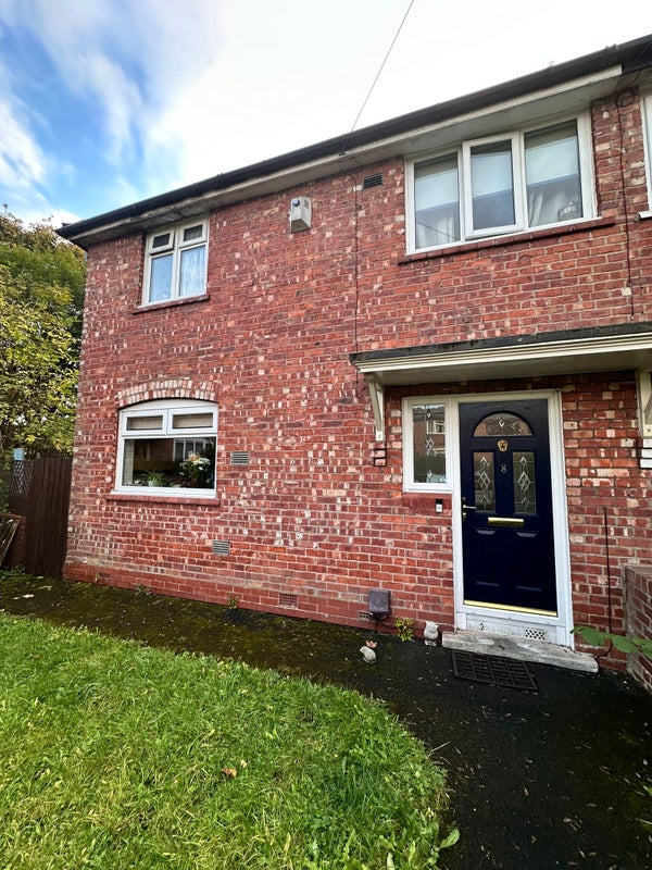 Photo 1: Front of house