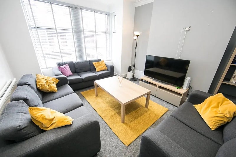 Photo 1: Living Room