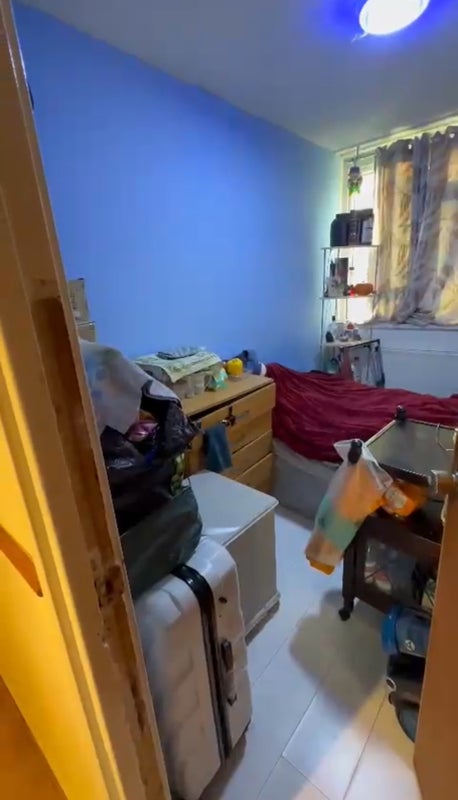 Photo 1: Room