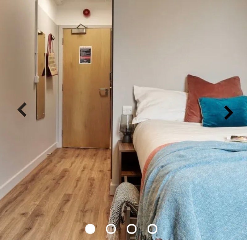 Photo 1: Bronze en-suite room layout