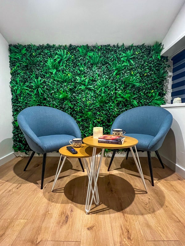 Photo 1: Relaxation corner