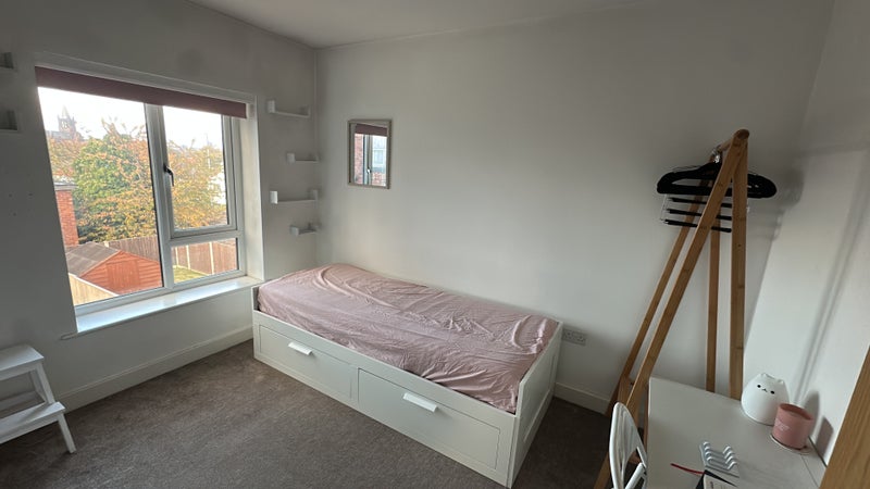 Photo 1: Room, with city skyline view