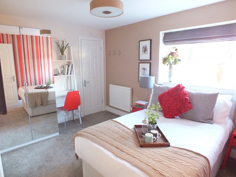 Photo 1: Room 3 available 26/12/2025