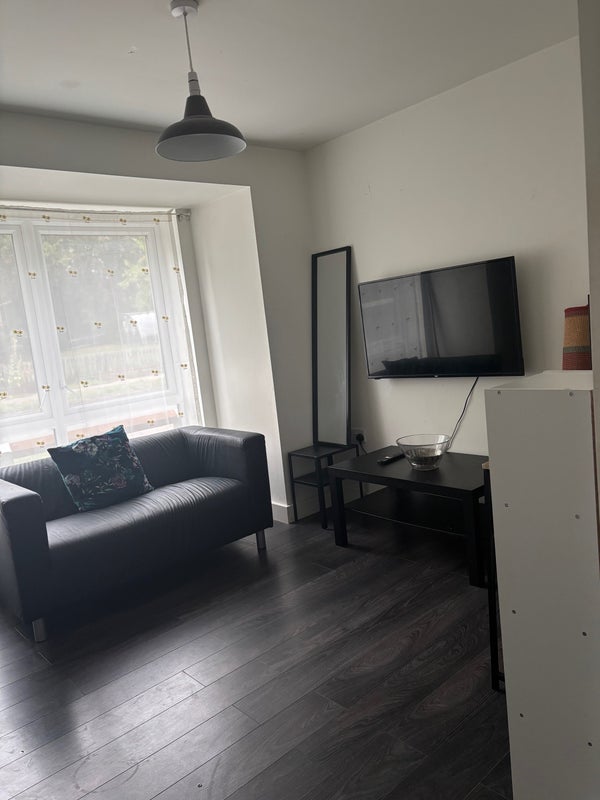 Photo 1: Living room