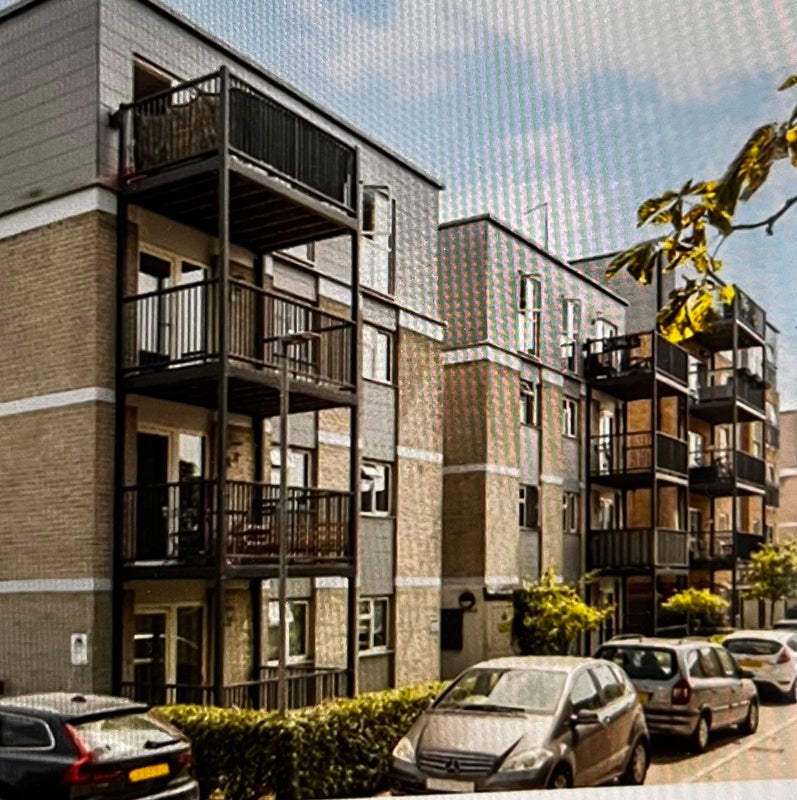 Photo 1: ground floor flat 