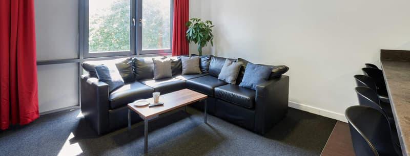 Photo 1: living room