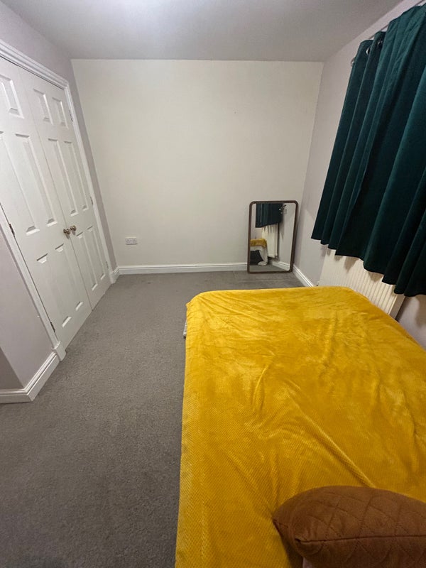 Photo 1: Double room with fitted in large wadrobe. Plenty of space 