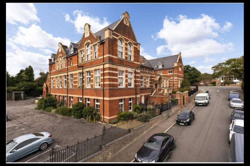 Photo 1: OLD Victorian Listed Building 