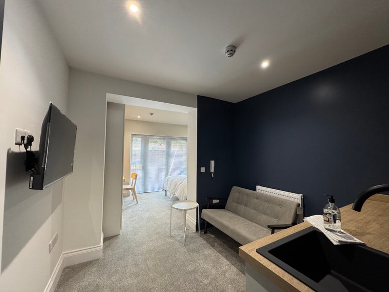 Photo 1: Room 3 - Large Studio style with ensuite and kitchenette - £1025pcm