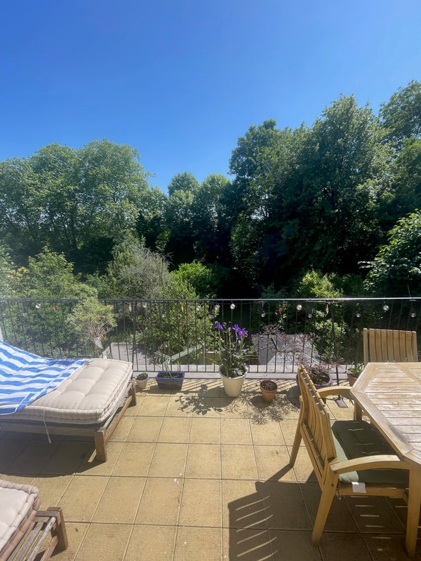 Photo 1: Private terrace with outdoor dining 