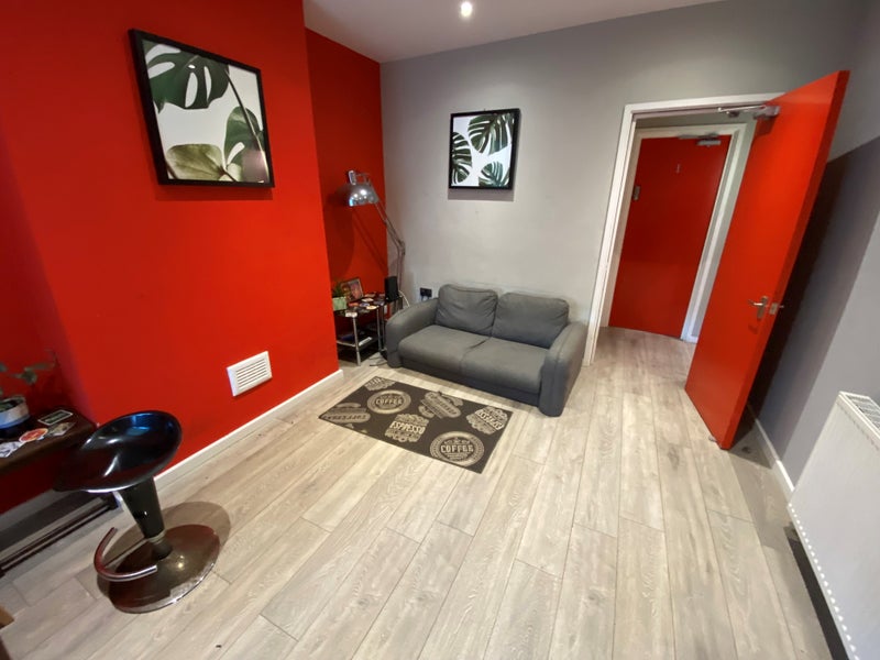 Photo 1: Shared lounge