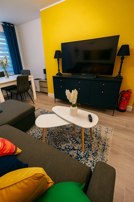 Photo 1: Living Room