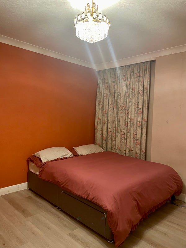 Photo 1: Double room