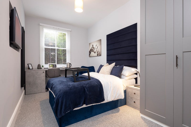 Photo 1: Suite 2 - Available 