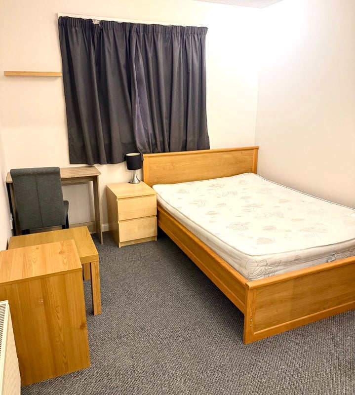 Photo 1: Bright fully furnished double ensuite bedroom with desk, wardrobe, drawers and bedside cabinet