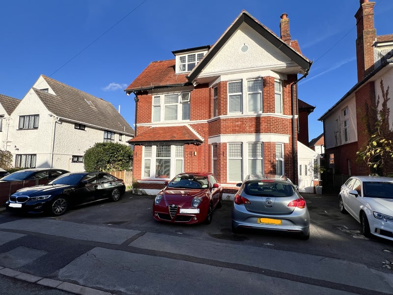 Photo 1: Front of property