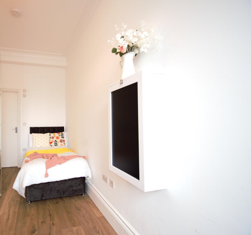 Photo 1: £177pw (Bills not included)