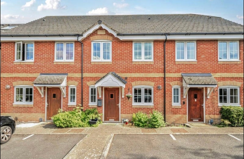 Photo 1: Front of property