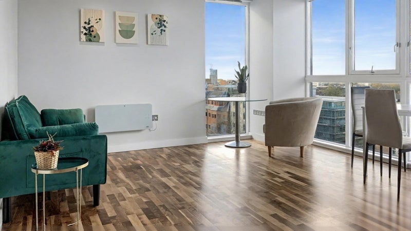 Photo 1: Open-Plan Living Room & Custom-Designed Kitchen #1