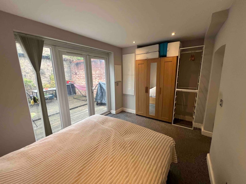 Photo 1: Bedroom view 1